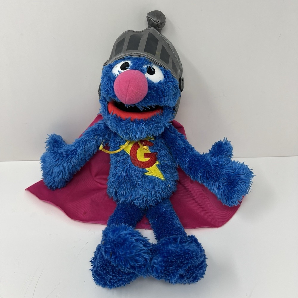 Hasbro Super Grover Talking Plush 14 Inch Blue Sesame Street 2010 Rare Retired